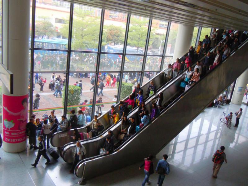 深圳口岸燈箱廣告招租