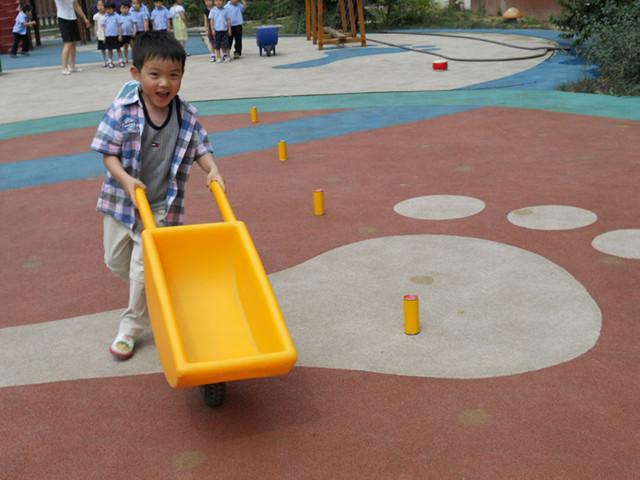 供应幼儿园橡胶地板