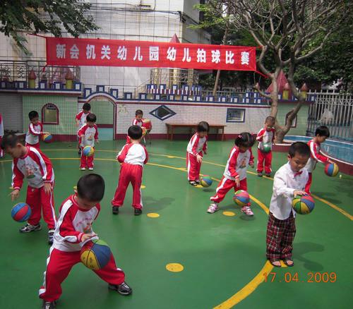 供应橡胶地垫专业铺装专业是施工图片