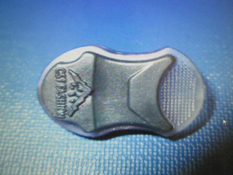 供應(yīng)福建注塑五金標(biāo)牌，*注塑標(biāo)牌，高科技標(biāo)牌