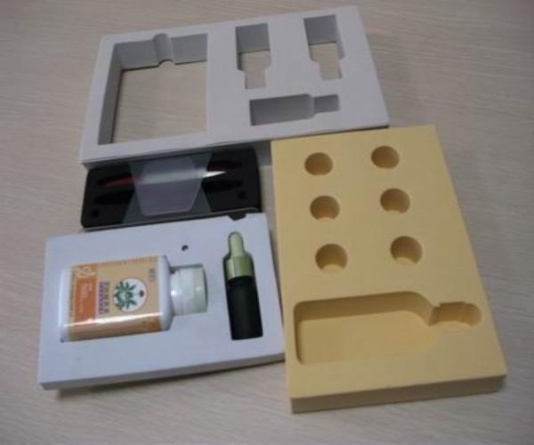 供應(yīng)*化妝品EVA包裝內(nèi)膽 植絨內(nèi)托價格 *報價 EVA生產(chǎn)廠家