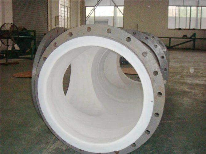 供應(yīng)化工廠強(qiáng)腐蝕性介質(zhì)輸送管道-襯四氟管道