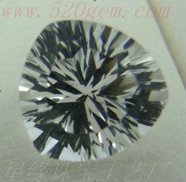 供應(yīng)批發(fā)白水晶成品千禧石