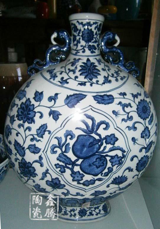 供應(yīng)景德鎮(zhèn)青花仿古將軍罐鑫騰陶瓷