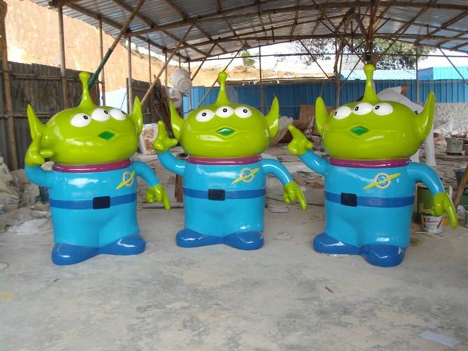 供應(yīng)玻璃鋼商業(yè)街卡通