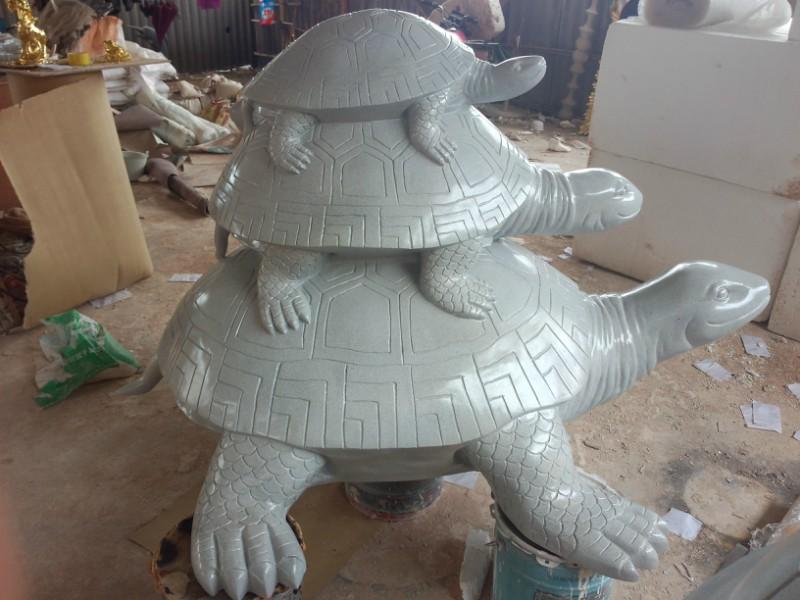 供應(yīng)深圳公園雕塑