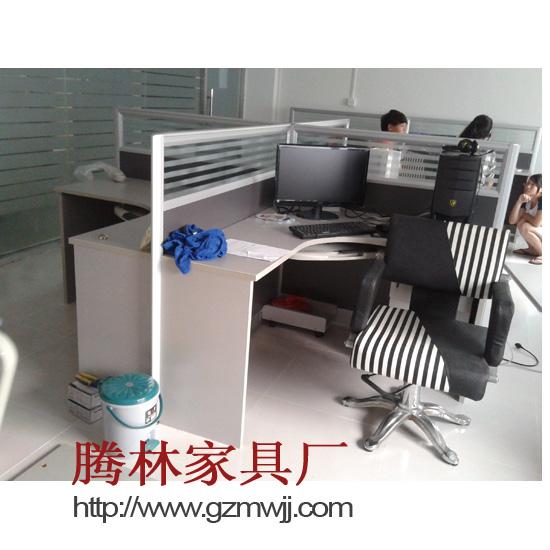 供應(yīng)屏風(fēng)辦公桌款式/廣州辦公屏風(fēng)辦公桌/辦公室組合職員辦公桌
