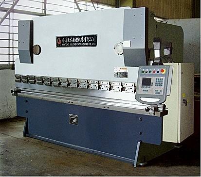 供應(yīng)遼寧阜新剪板機(jī)折彎?rùn)C(jī)卷板機(jī)修理