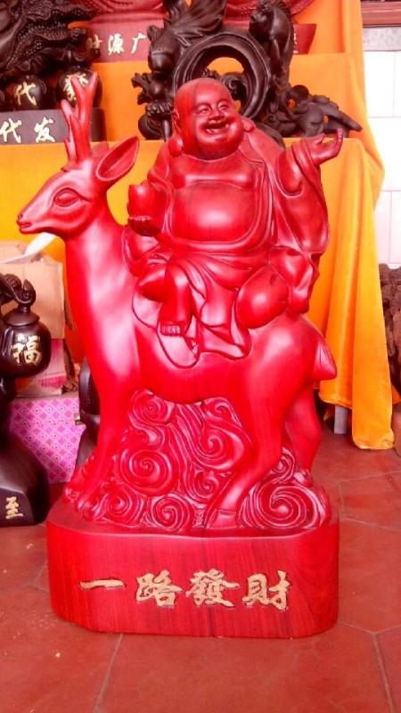 供應(yīng)紅木木雕生產(chǎn)廠(chǎng)家