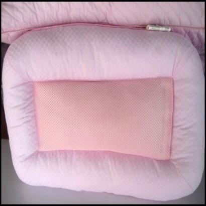 供應(yīng)新款PU記憶枕頭及慢回彈枕頭