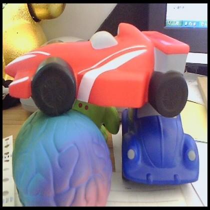 各種異型加工海綿超酷車模型圖片