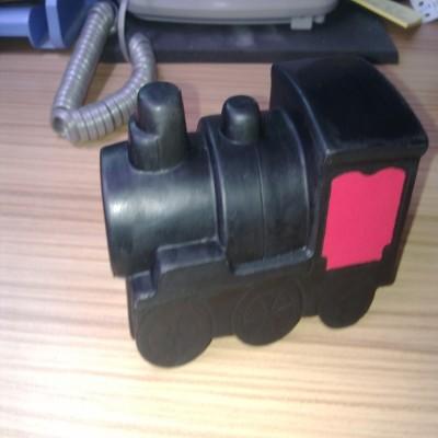 供應(yīng)各種大中小海綿玩具車(chē)模型