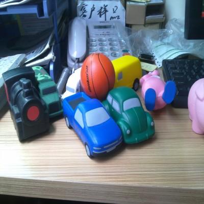 海綿玩具小轎車(chē)模型圖片