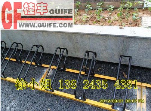 不銹鋼停車架/碳素鋼停車架價(jià)格圖片