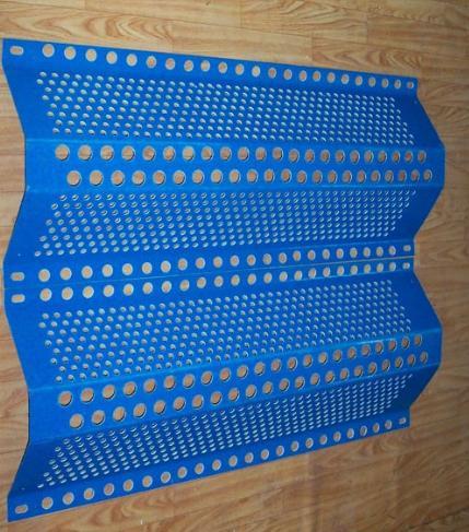 聚澳絲網(wǎng)廠專(zhuān)業(yè)生產(chǎn)各種規(guī)格防風(fēng)抑塵網(wǎng)鍍鋅噴塑防風(fēng)抑塵網(wǎng)