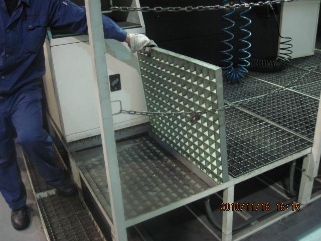 供應(yīng)鋼格柵板格柵板焊接鋼格柵板