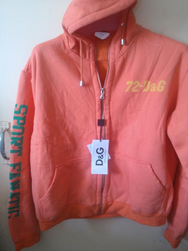 便宜外貿(mào)服裝大庫房便宜批發(fā)北方服裝同等質(zhì)量款式我們公司*