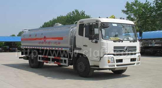 供應(yīng)東風(fēng)金霸油罐車/小型油罐車