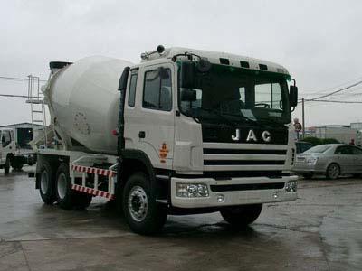 供應(yīng)重汽混凝土攪拌車CLW5250GJBZ3型混凝土攪拌運(yùn)輸車