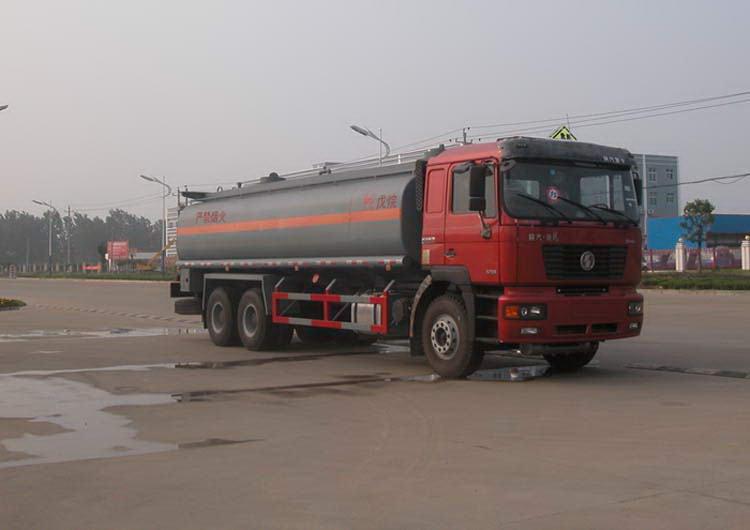 供應(yīng)果洛市化工運(yùn)輸車(chē)/東風(fēng)化工運(yùn)輸車(chē)