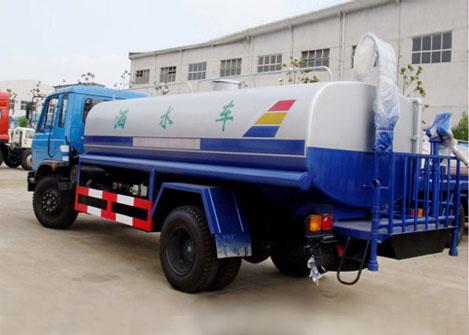 供應(yīng)東風(fēng)153多功能綠化灑水車現(xiàn)車熱銷