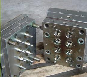 供應(yīng)深圳液態(tài)硅膠注塑模具開發(fā)商