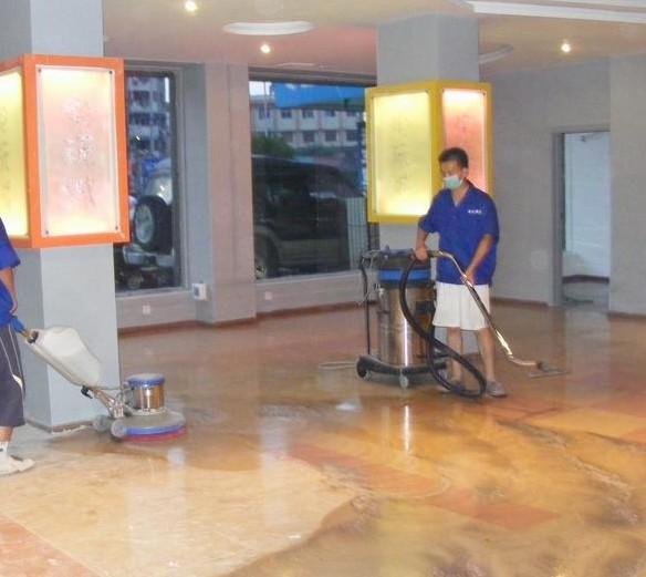 供應(yīng)商場超市保潔