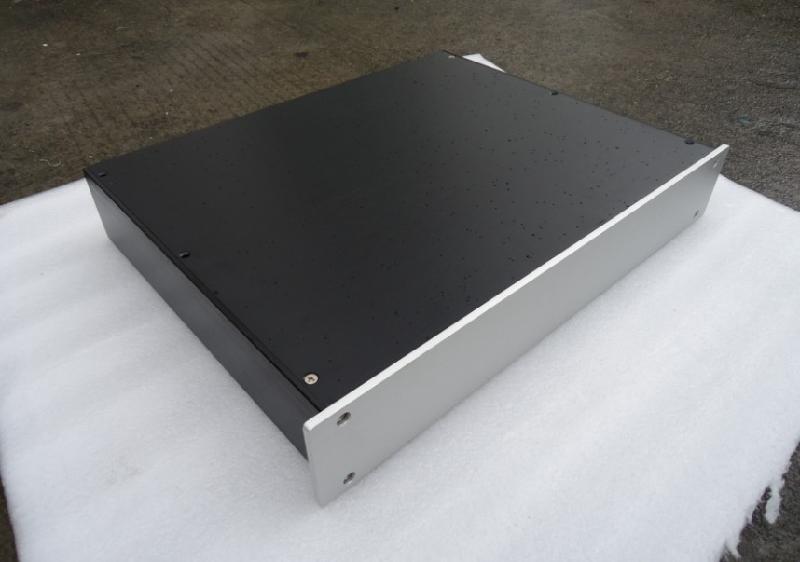 專業(yè)供應(yīng)功放鋁機(jī)箱電子產(chǎn)品機(jī)箱