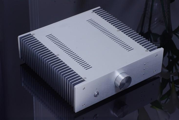 帶散熱器的全鋁機箱圖片