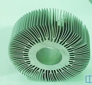 供應(yīng)功放機(jī)散熱器