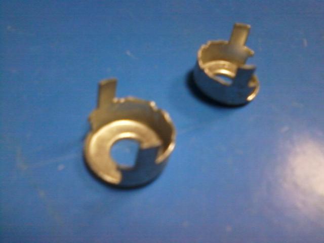 供應(yīng)五金拉伸旋扭支架