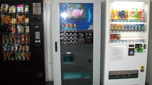 供應(yīng)免費(fèi)投放自動(dòng)咖啡機(jī)