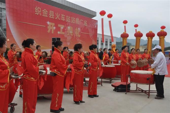 貴州貴陽威風(fēng)鑼鼓圖片