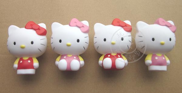 供应凯蒂猫KT吸盘公仔hello kitty冰箱贴手机贴钻素材汽车饰