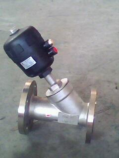 供應(yīng)Y645W-16P氣動(dòng)法蘭角座閥