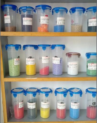 供應(yīng)PVC插頭料USB接頭AC/DC連接插頭料經(jīng)銷商