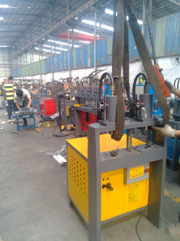 供應(yīng)護(hù)欄沖床/防盜沖床沖孔機(jī)/沖孔設(shè)備