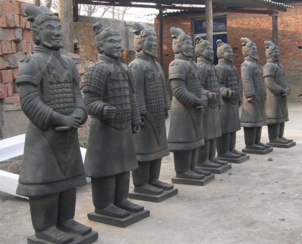 供應(yīng)兵馬俑圖片 西安一號(hào)坑兵馬俑 特色兵馬俑 銅車馬兵馬俑定作