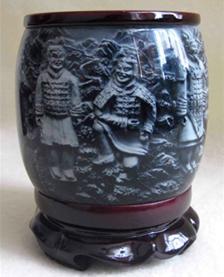 供應(yīng)辦公禮品（個(gè)性筆筒、兵馬俑筆筒、特色筆筒）商務(wù)文化禮品*贊