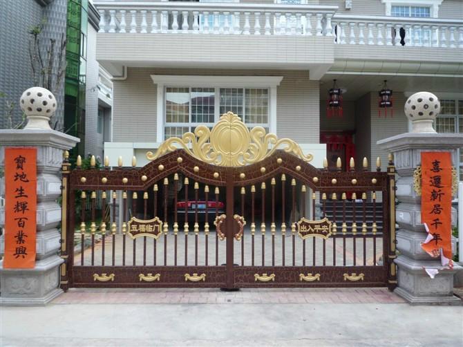 供應鑄鋁別墅大門的工程案例