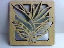 供應(yīng)湛江禾力亞克力竹木激光切割雕刻機