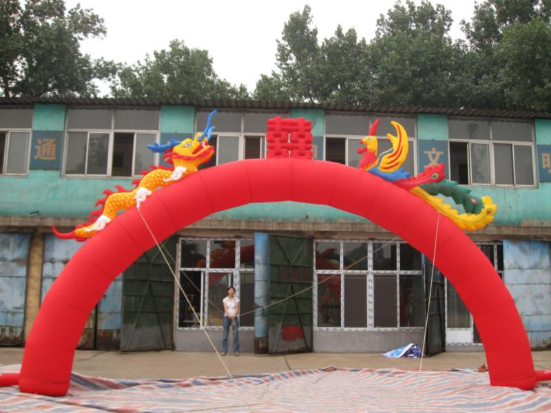 供應閩清縣專業(yè)氣模廠升空氣球拱門風機出租