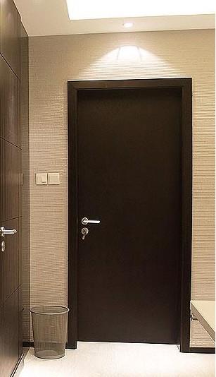 佛山亮家實木復合門免漆套裝門廠