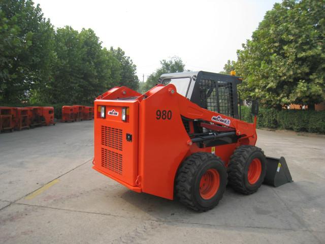 供應(yīng)多功能滑移裝載機GM980型