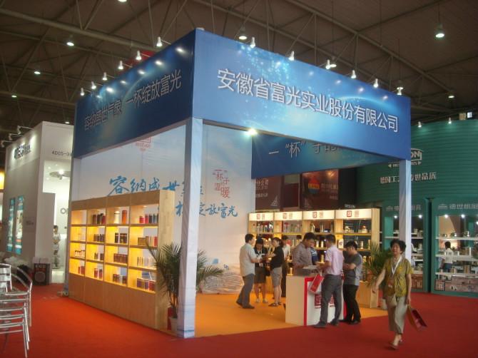 成都糖酒會展具租賃*展示柜租賃成都電視機租賃廣告