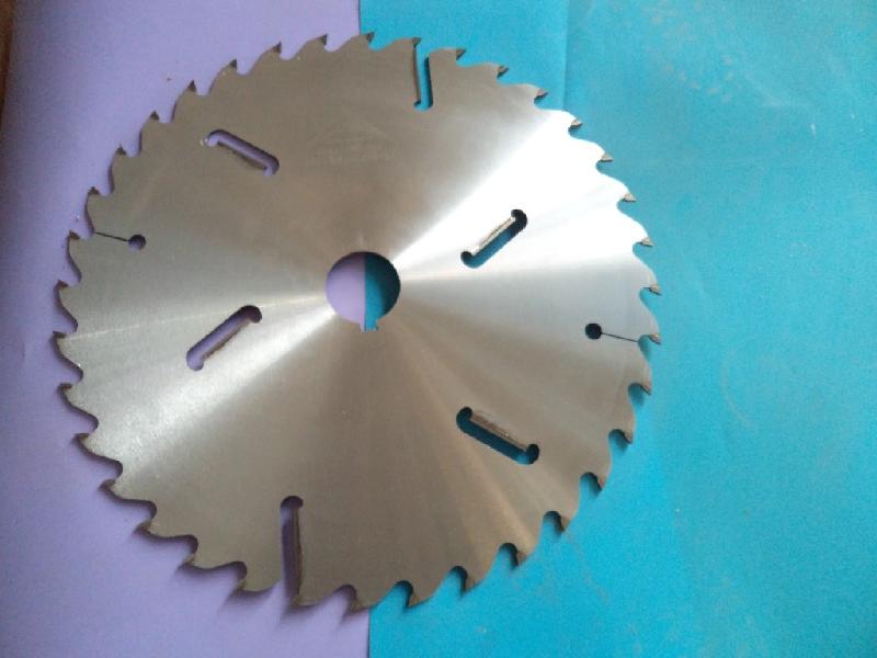 供應(yīng)杉木、樟子松等1821.24030T開料超薄多片鋸鋸片