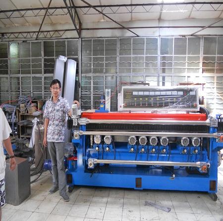 榆林玻璃斜邊機(jī)價(jià)格圖片