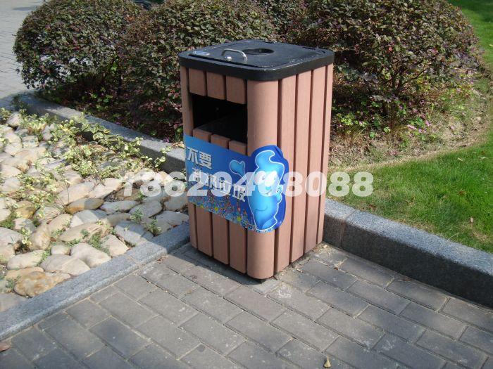 內(nèi)蒙古塑木垃圾桶供應(yīng)商圖片