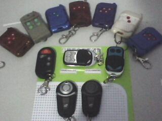 日照維修車庫門 配車庫門 電動伸縮門遙控器【百合車庫門業(yè)】