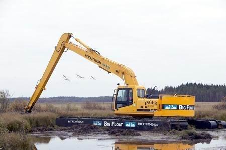 供應(yīng)現(xiàn)代350挖機的加長臂拆樓臂